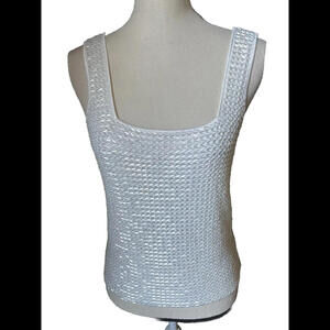 👚🐩Cache Size M White Bugle Bead Stretch Top NWOT